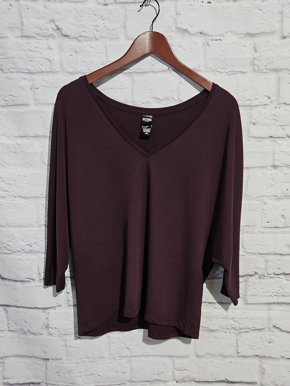 Relaxed V-Neck Long Sleeve Top - Plum